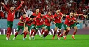 منتخب المغرب يقصي اسبانيا ويتاهل لدور ال8 لاول مرة في تاريخ العرب