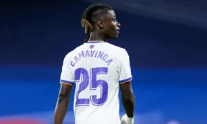 هل يرحل كامافينجا عن الريال؟