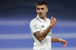 هل يغير ريال مدريد مستقبل داني سيبايوس