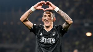 بفضل هاتريك الارجنتيني فريقه يعبر الي الدور التالي