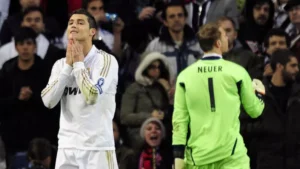 فسخ عقد ؟ بايرن ونوير علي طريقة يونايتد ورونالدو