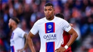 قرار مثير من باريس سان جيرمان يقرب مبابي من ريال مدريد